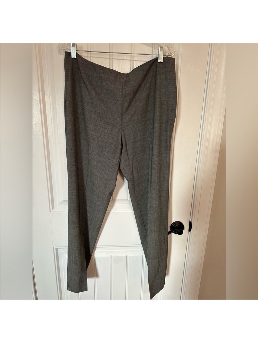 Women’s black and white checkered Dress Pants - Classic Tailored Style